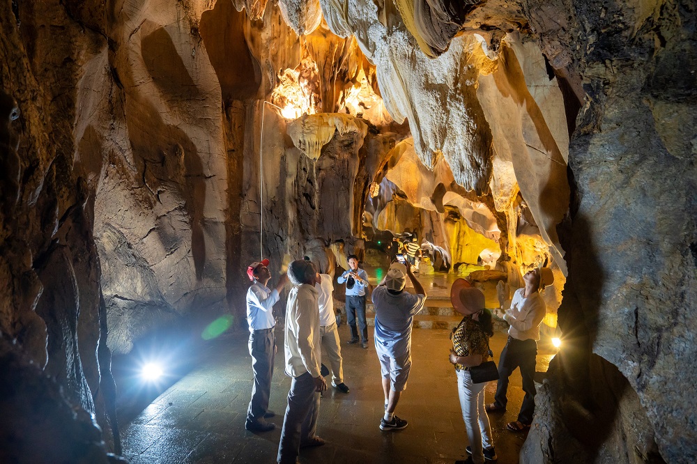 KHU DU LỊCH SINH THÁI CỔNG TRỜI ĐÔNG GIANG